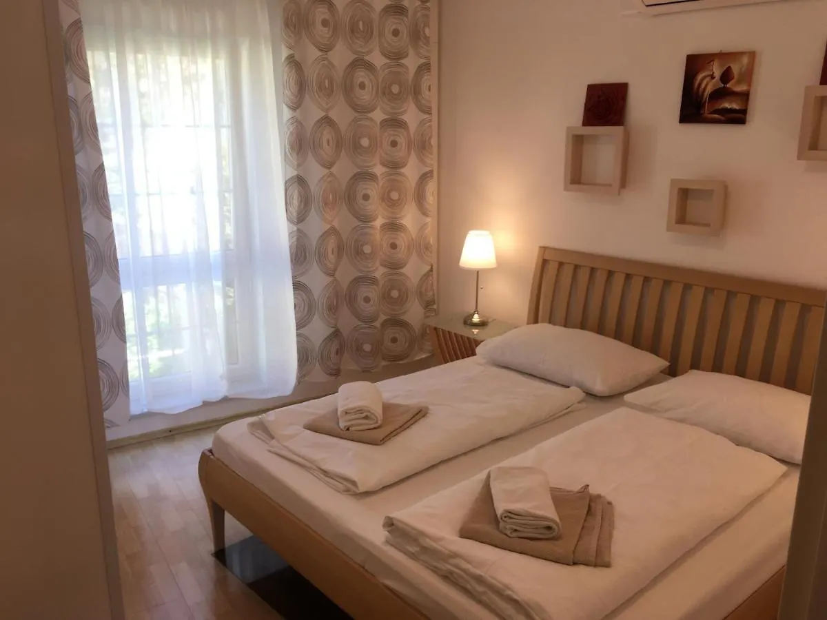 Ajo Vienna Big Flat 150 Sqm Contactless - Check-In Apartment Austria