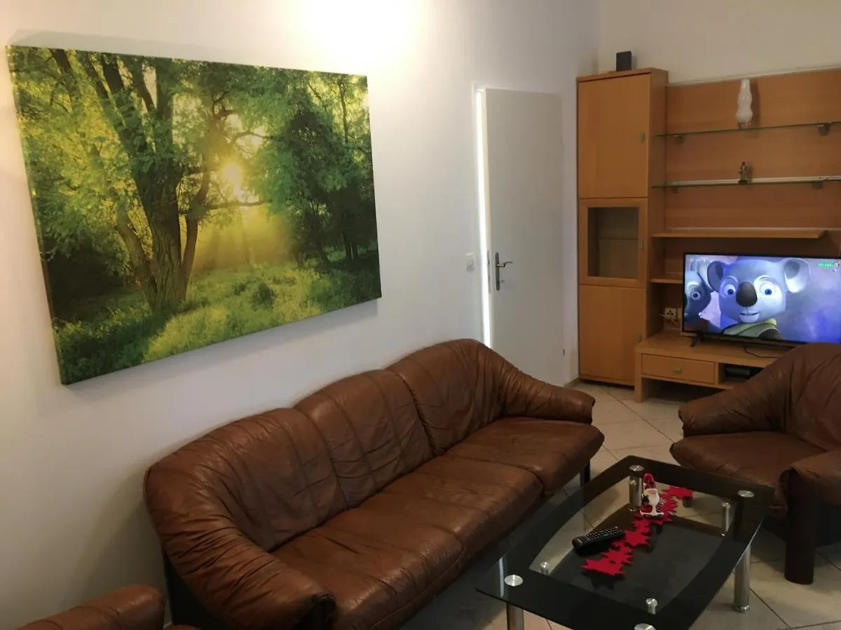 Ajo Vienna Big Flat 150 Sqm Contactless - Check-In Apartment